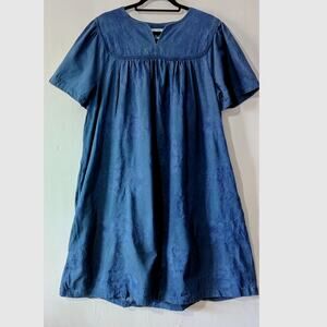 Go Softly Patio Chambray Denim Blue Midi Dress  Embroidered Short Sleeve Size L
